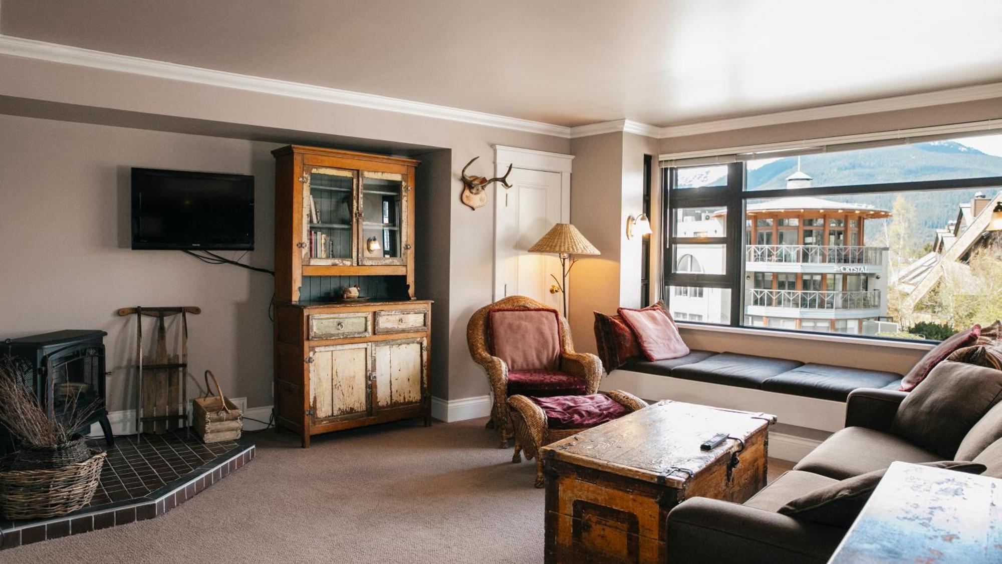 Aparthotel Carleton 4*